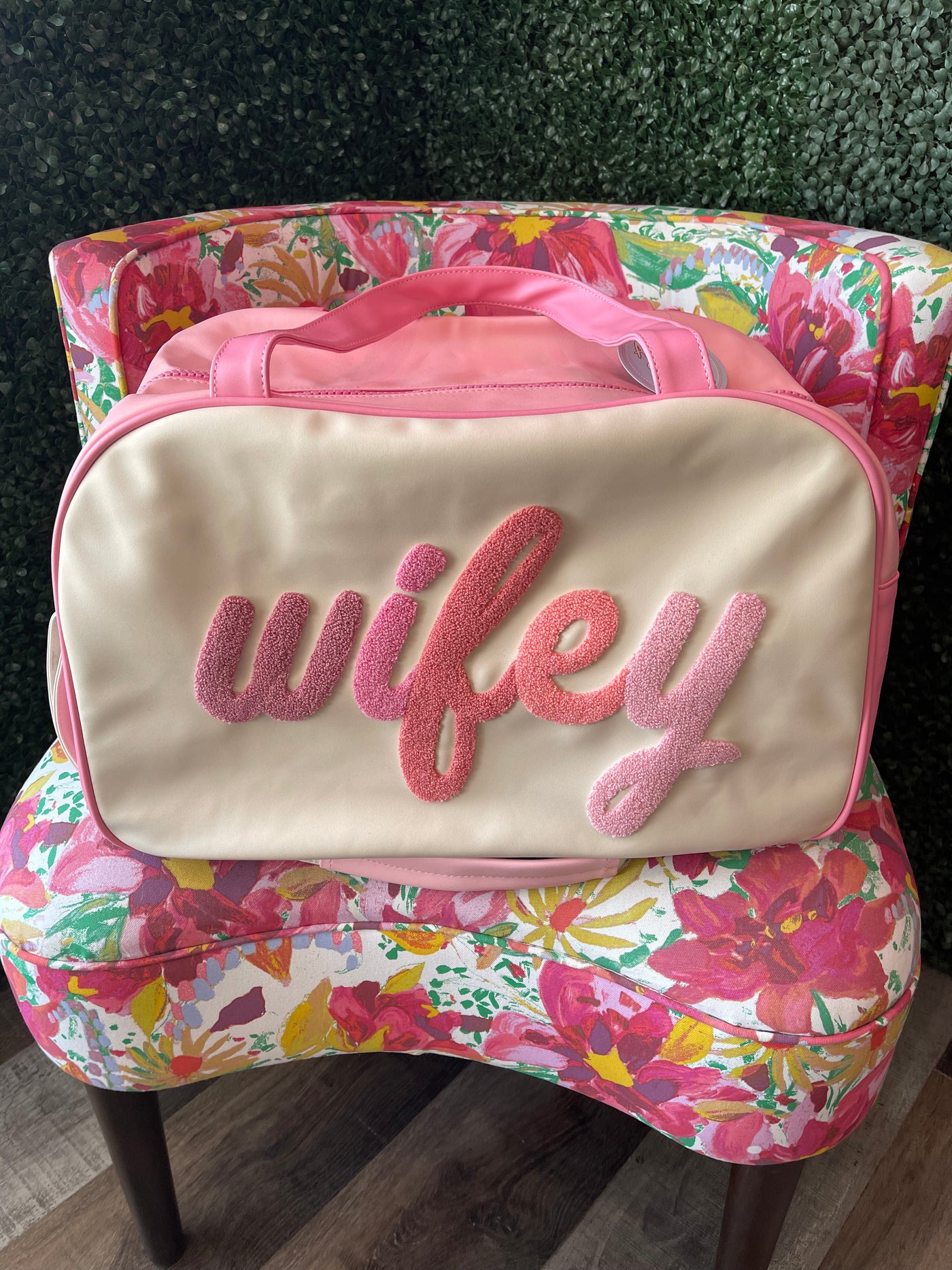 Wifey duffle bag